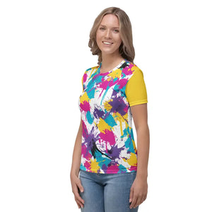 T-shirt - Vibrant Splash: Abstract Art Short Sleeve Tee