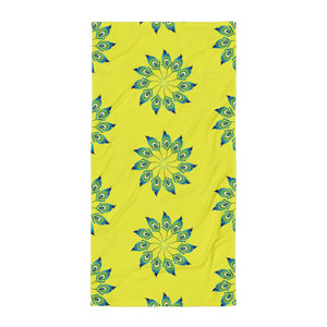 Vibrant Peacock Feather Towel - Soft Cotton Beach - Dipaliz - Towels