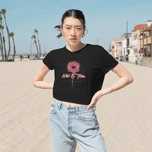 Flowy Cropped Tee Rose Flower Soft Everyday Wear - Dipaliz - T-shirts - m