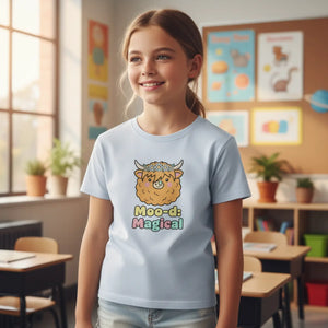 Kids Tee, ?Moo-di Magical’ Cute Highland Cow Graphic for Children - T-shirts - s