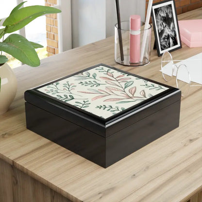 Elevate with the Lavish Leafy Glossy Jewelry Box - Keep Valuables Safe - Home Decor