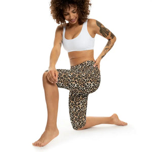 Leopard Print Capri Leggings - Fierce Activewear Style - Dipaliz - Xs / White Stitching