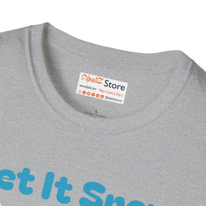 T-shirt - Unisex Softstyle Snowman Tee - Winter Cozy Style - Dipaliz