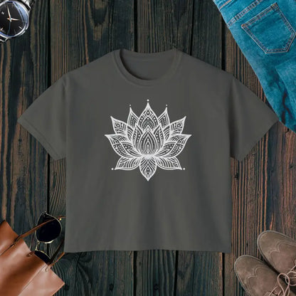 Lotus Flower Muscle Tee - Comfy Boxy Fit with Flowy Rolled Cuffs - Pepper / l T-shirt