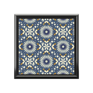 Luxurious Geometric Jewelry Box with Soft Felt Keeps Valuables Safe - Dipaliz