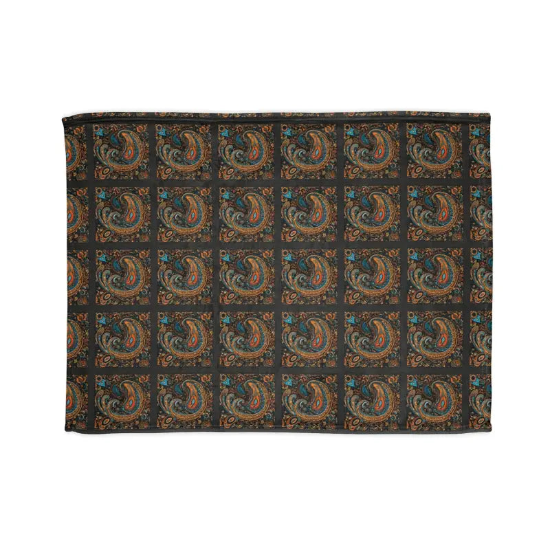 Indulge in Luxury with a Soft Polyester Paisley Blanket - Home Decor