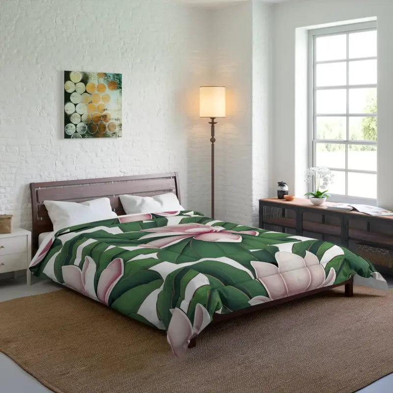 Magnolia Bliss Comforter: Large Flowers for Dreamy Nights - 88’’ × Home Decor