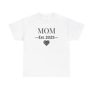 Deluxe T-shirt Mom Established 2025 Heavy Cotton Unisex Tee - Dipaliz - T-shirts
