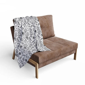 Monochrome Floral Arctic Fleece – Warm Throw - Dipaliz - Blankets