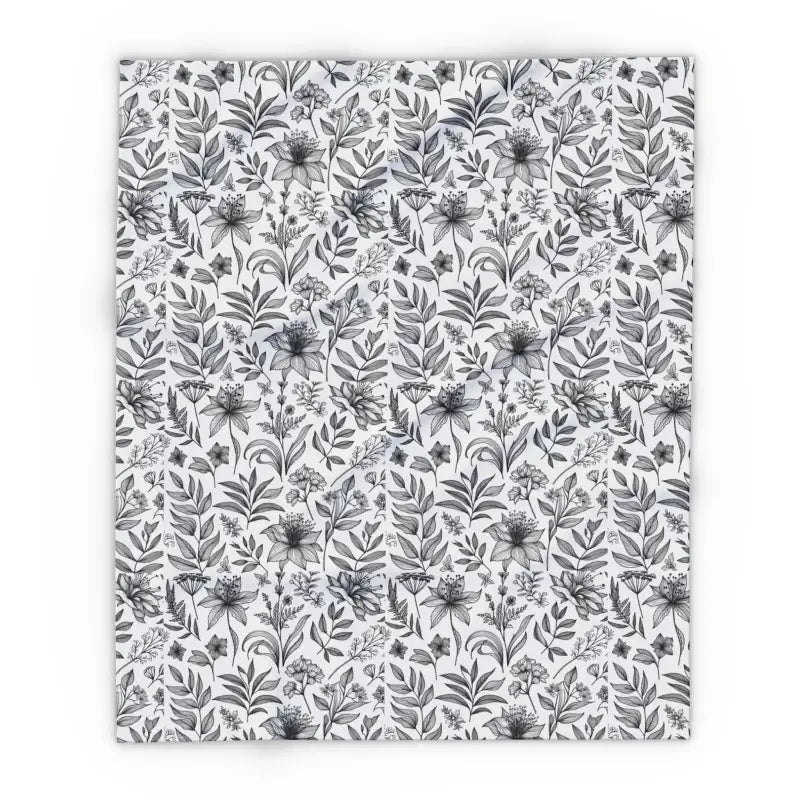 Cozy Up with a Monochrome Floral Arctic Fleece Blanket - 50’’ × 60’’ Home Decor