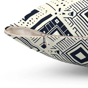 Monochrome Geometric Polyester Pillow - Square Spun Design - Dipaliz - Throw Pillows