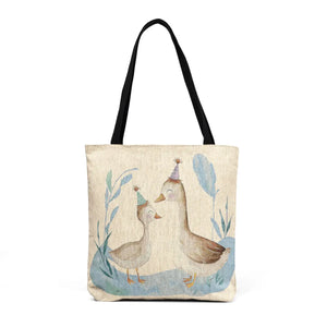 Woven Tote Mother Duck and Baby - Dipaliz - Artwork / 17’’ × 18’’ - Bags