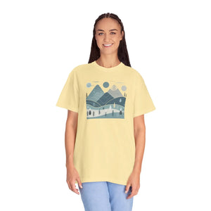Relaxed Comfort Colors Mountain T-shirt - Durable - Dipaliz - T-shirts