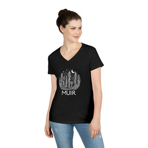 Adventure Tee for Nature Lovers - Muir Forest V-neck - Dipaliz - T-shirts