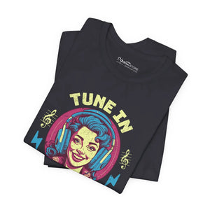 Soft Unisex Jersey Short Sleeve Music Lover Tee - Dipaliz - T-shirts