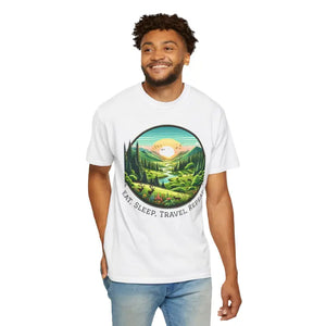 Relaxed Fit Graphic Tee for Outdoor Lovers Adventures - Dipaliz - T-shirts