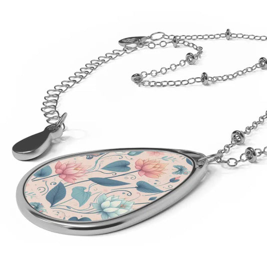 Elevate Style with High-quality Oval Lotus Flower Necklace - one Size / Silver Accessories