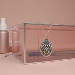 Elegant Oval Necklace - Ellipse-shaped Pendant - Dipaliz - Necklaces