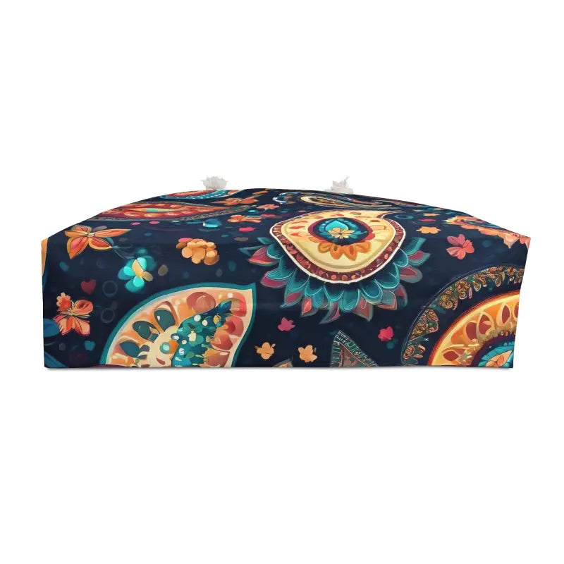 Chic Paisley Pattern Weekender: your Stylish Travel Essential - 24’’ × 13’’ Bags