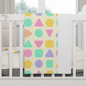 Shapes Baby Fleece Blanket – Soft Nursery Wrap - Dipaliz - Blankets