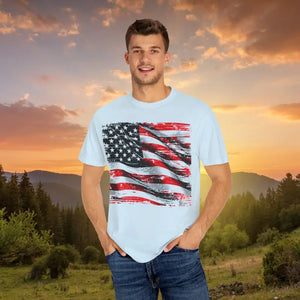 Bold Patriotic American Flag T-shirt - Garment-dyed - Dipaliz - T-shirts