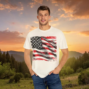 Bold Patriotic American Flag T-shirt - Garment-dyed - Dipaliz - T-shirts