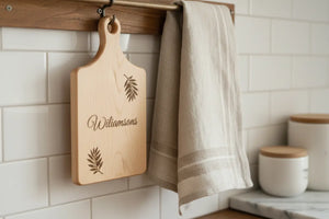 Personalized Cutting Board – Leaf Accents Walnut - Dipaliz - Boards