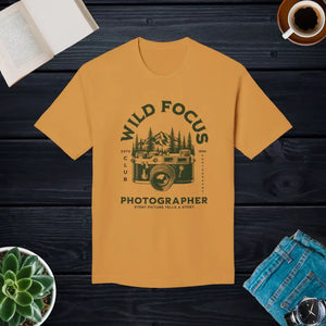 Photographer T-shirt Camera Lover Spotlight Style - Dipaliz - Gold / s - T-shirts