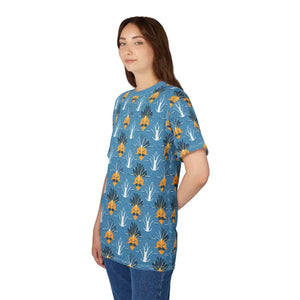 T-shirts - Microfiber Magic T-shirt - Vibrant Pineapple Print - Dipaliz