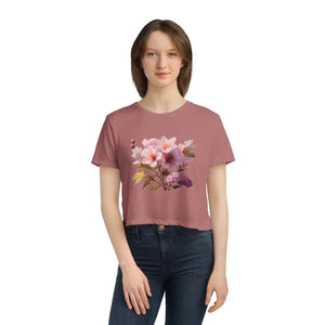 T-shirt - Pink Flowers Flowy Cropped Tee - Stylish Comfort - Dipaliz