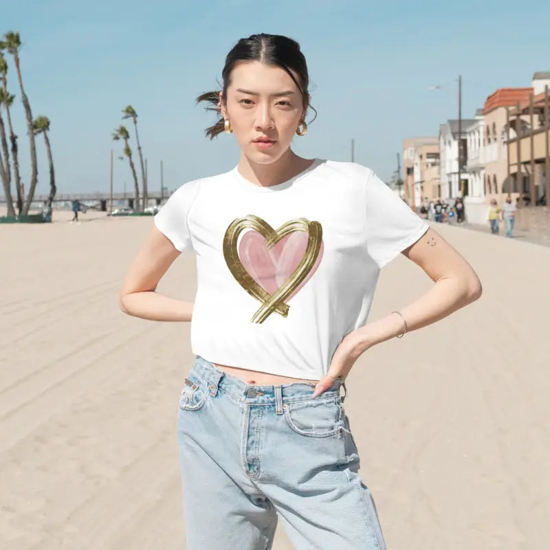 Chic Pink Heart Flowy Cropped Tee with Gold Lining - T-shirt