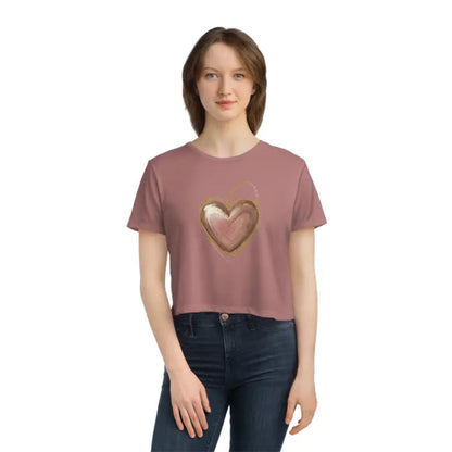 Chic Flowy Cropped Tee with Pink Heart & Gold Lining - T-shirt