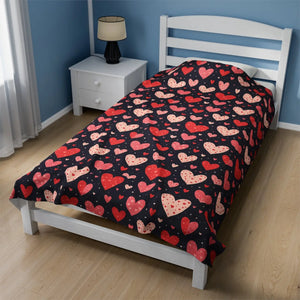 Heart Print Velveteen Plush Blanket – Cozy Sophistication - Dipaliz - Blankets
