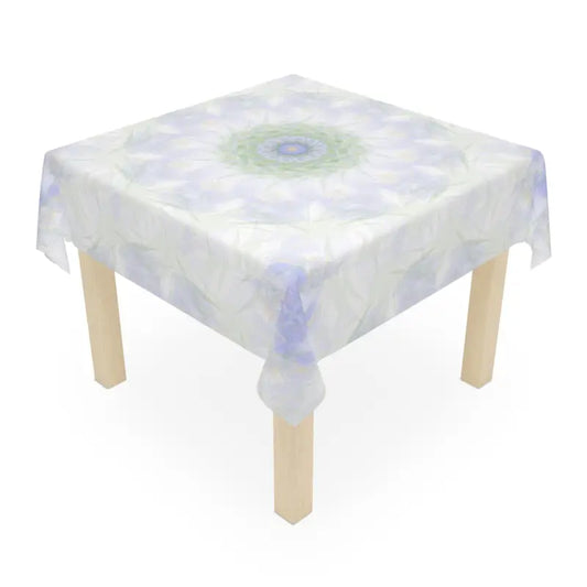 Dine in Style: Purple Geometric Pattern Tablecloth Elegance - one Size / White Home Decor