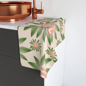 Roses Printed Hand Towel - Luxury Fashion Style - Dipaliz - White Base / 28’’ × 16’’ - Beach Towels