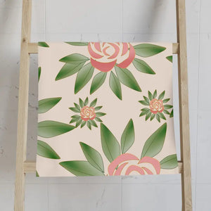 Roses Printed Hand Towel - Luxury Fashion Style - Dipaliz - White Base / 28’’ × 16’’ - Beach Towels