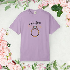 Comfy Unisex Wedding Tee - just Said Yes Engagement - Dipaliz - T-shirts - s