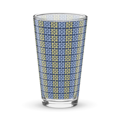 Elevate your Sipping with the Geometric Shaker Pint Glass - Tumblers