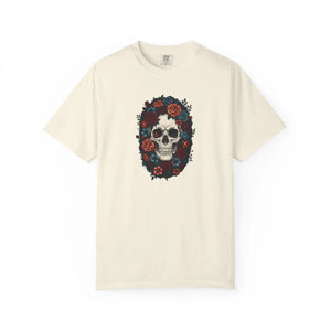 Skull & Roses T-shirt, Gothic Floral Tee for Day of the Dead Alternative Style - T-shirts