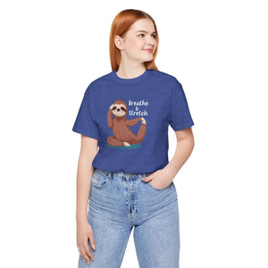 Soft Cotton Sloth Doing Yoga Short Sleeve Tee - Dipaliz - Clothing Tops
