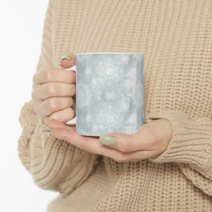 Snowflake Pattern Ceramic Mug - Winter Holiday Coffee Cup - Dipaliz - 11oz - Mugs