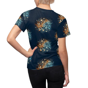 Elegant Snowflake Pattern Cut and Sew Tee Polyester - Dipaliz - T-shirts