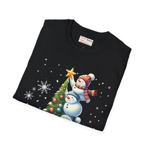 Cozy Christmas Tree T-shirt - Soft Cotton Holiday Tee - Dipaliz - T-shirts - s