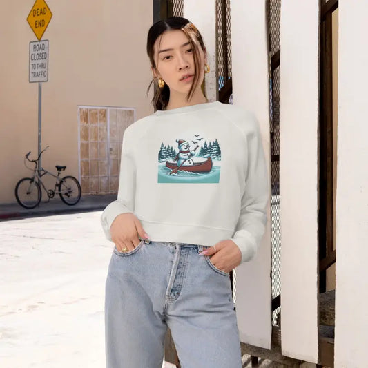 Winter Wonderland Cropped Fleece Pullover with Snowman Canoe Design - Vintage White / s Sweatshirt