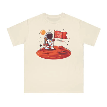 Space-age Cozy Sustainable Astronaut Tees with Wifi - T-shirt