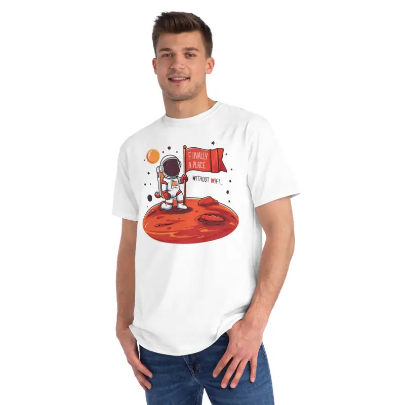 Space-age Cozy Sustainable Astronaut Tees with Wifi - White / s T-shirt