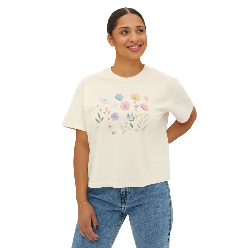 Laidback Vibes: Flowy Rolled Cuffs Boxy Tee for Women - T-shirt