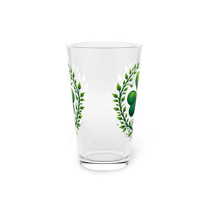 Shamrock Pint Glass - Chic St. Patrick’s Day Drinkware - Dipaliz - 16oz - Beer Glasses