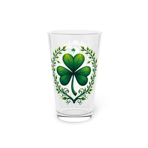 Shamrock Pint Glass - Chic St. Patrick’s Day Drinkware - Dipaliz - 16oz - Beer Glasses