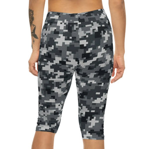 Stylish Camouflage Women Capri Leggings - Casual Wear - Dipaliz